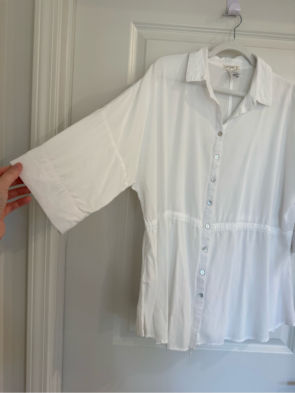 L*SPACE Pacifica White Button-Front Swim Coverup Tunic - Picture 5 of 10